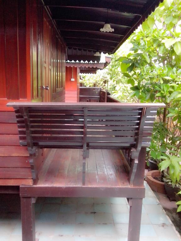 Baan Kong Homestay Phra Nakhon Si Ayutthaya Phòng bức ảnh
