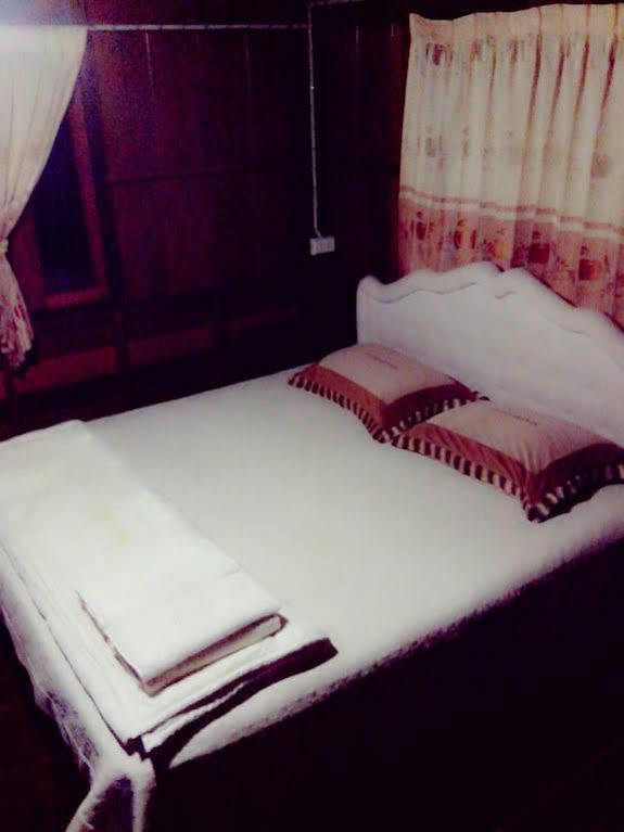 Baan Kong Homestay Phra Nakhon Si Ayutthaya Ngoại thất bức ảnh