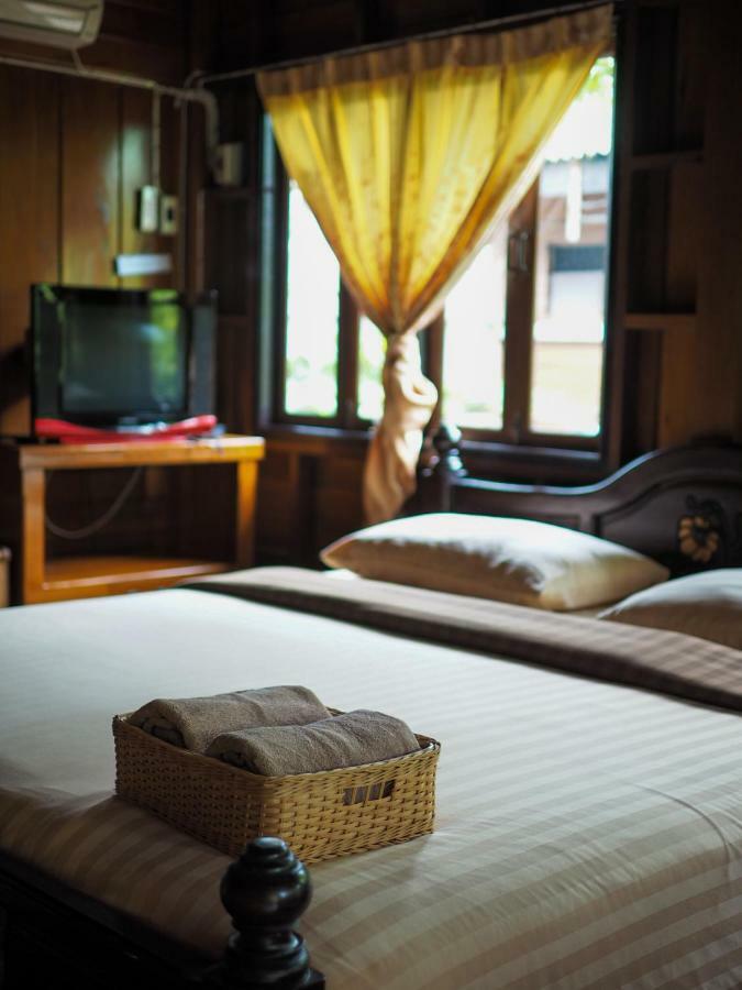 Baan Kong Homestay Phra Nakhon Si Ayutthaya Ngoại thất bức ảnh